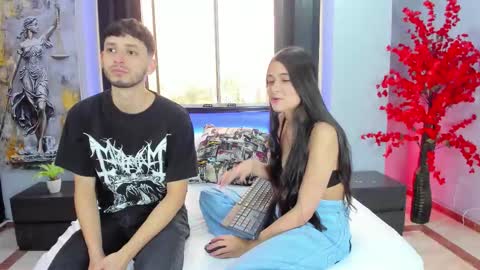 Snapshot of drake_and_zara chatting on 02.24.26 Drake and Zara online show from 02.24.26