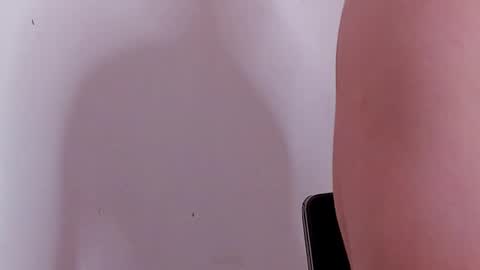 drake_carter1 online show from 10.25.25