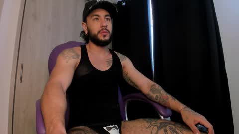 Snapshot of drake_jackson11 chatting on 02.18.25 drake jackson11 online show from 02.18.25