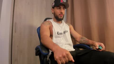 Snapshot of drake_jackson11 chatting on 11.17.25 drake jackson11 online show from 11.17.25