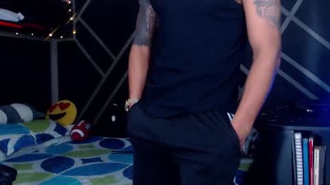 Drake online show from 10.15.25