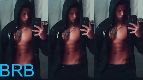 Drake online show from 12.15.25