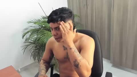 Snapshot of drake_the_kingmaster chatting on 10.15.25 ig kingmaster777 online show from 10.15.25