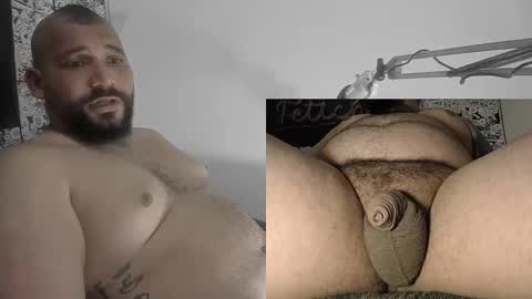 Snapshot of drake_white1 chatting on 11.30.25 drake whitee Independent Model online show from 11.30.25