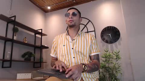 Drake Neuman online show from 02.01.25