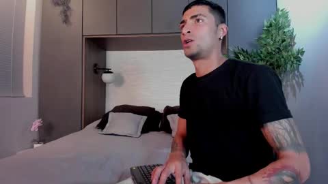 Drake Neuman online show from 02.10.25