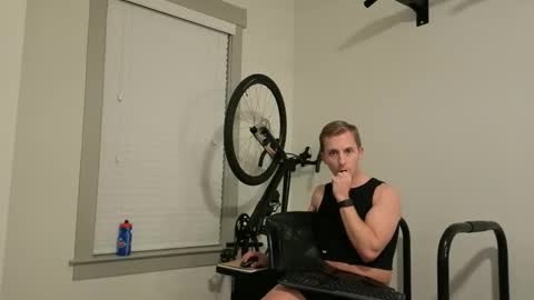 Snapshot of drakerileyxxx chatting on 01.08.26 Drake Riley online show from 01.08.26