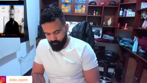 Snapshot of drako_argenti_ chatting on 01.04.25 Drako online show from 01.04.25