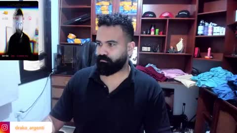 Snapshot of drako_argenti_ chatting on 01.08.25 Drako online show from 01.08.25