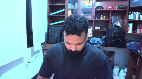 Snapshot of drako_argenti_ chatting on 01.23.25 Drako online show from 01.23.25