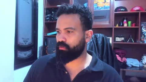 Snapshot of drako_argenti_ chatting on 01.29.25 Drako online show from 01.29.25