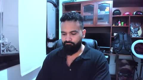 Snapshot of drako_argenti_ chatting on 02.04.25 Drako online show from 02.04.25