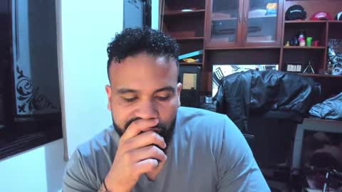 Snapshot of drako_argenti_ chatting on 02.06.25 Drako online show from 02.06.25