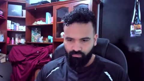 Snapshot of drako_argenti_ chatting on 03.08.25 Drako online show from 03.08.25