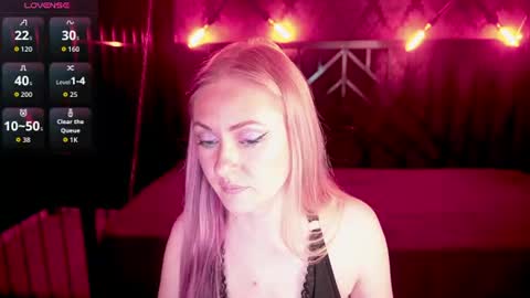 Lina online show from 06.17.26