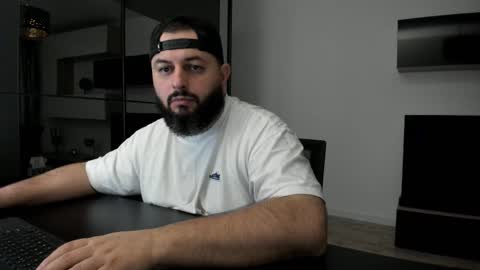 Snapshot of dravenpeak chatting on 02.14.26 DravenPeak online show from 02.14.26