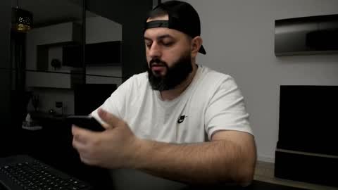 Snapshot of dravenpeak chatting on 02.27.26 DravenPeak online show from 02.27.26