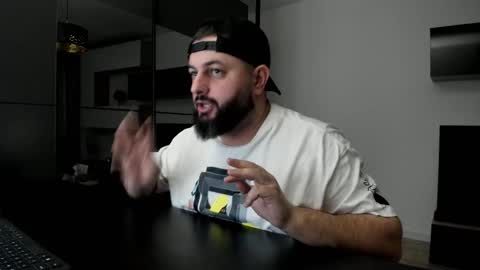 Snapshot of dravenpeak chatting on 03.10.26 DravenPeak online show from 03.10.26