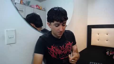 Snapshot of dravith_and_valery chatting on 02.02.26 -- nicolle and jhon -- online show from 02.02.26