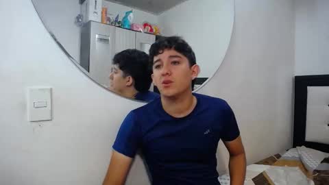 Snapshot of dravith_and_valery chatting on 02.06.26 -- nicolle and jhon -- online show from 02.06.26