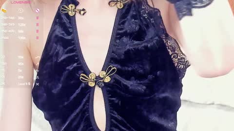 Snapshot of dream_melody chatting on 10.26.25 Hi Im Monika Welcome to my room online show from 10.26.25