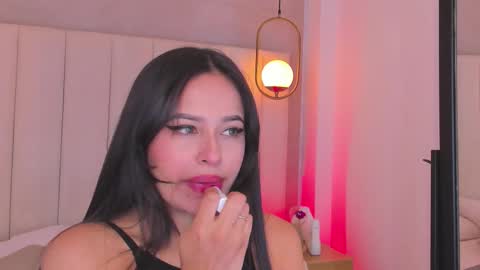 N E N A  online show from 11.09.25