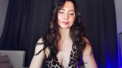 Nicole online show from 02.13.25