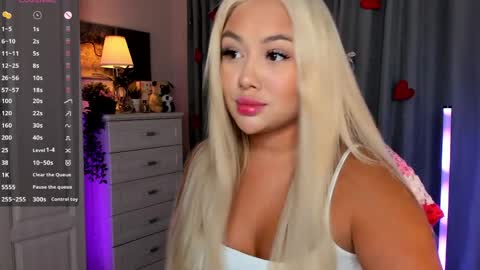  Mary   pvt open    use pink and blue app lovense online show from 04.02.26