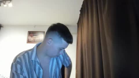 Johnny online show from 10.31.25