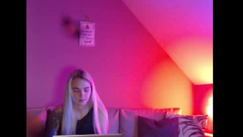 A girl online show from 02.11.26