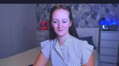 Snapshot of dreamesoul chatting on 12.15.24 dreamesoul online show from 12.15.24