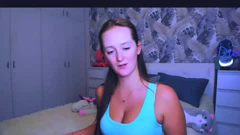 Snapshot of dreamesoul chatting on 01.20.25 dreamesoul online show from 01.20.25