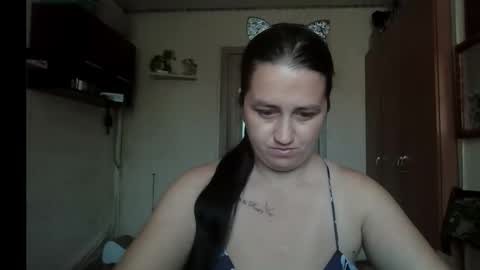 Snapshot of dreamiebelle chatting on 09.13.25 dreamiebelle online show from 09.13.25