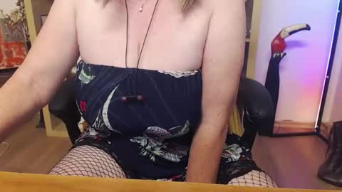 dreammilfi online show from 11.10.25