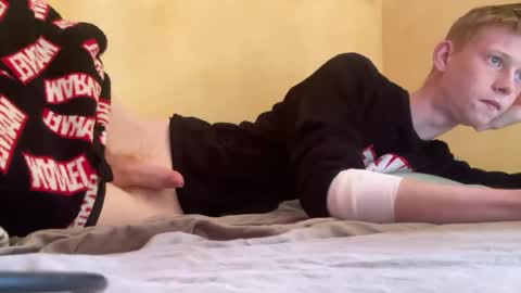 dreamy_devi1 online show from 04.19.26