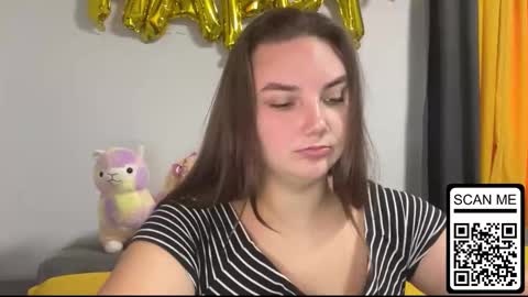 Snapshot of dreamyblushfairy chatting on 09.14.25 Mila online show from 09.14.25