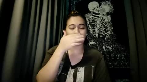 dreamycreamyst online show from 12.28.24