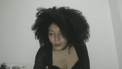 Snapshot of dreamylatina chatting on 02.28.26 DreamyLatina online show from 02.28.26