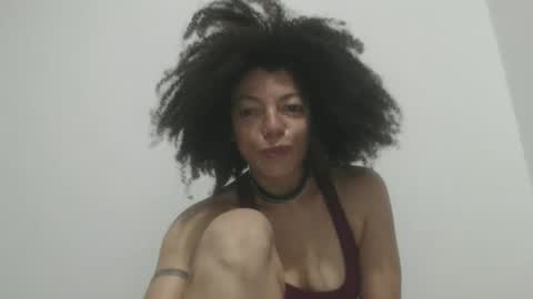 Snapshot of dreamylatina chatting on 04.14.26 DreamyLatina online show from 04.14.26