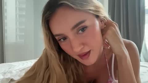 Lilah  online show from 05.08.26