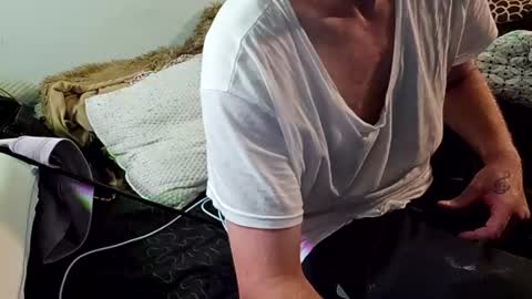 Snapshot of drippiehippie420 chatting on 06.18.26 drippiehippie420 online show from 06.18.26