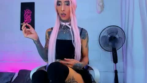 drippyorlove online show from 07.08.26