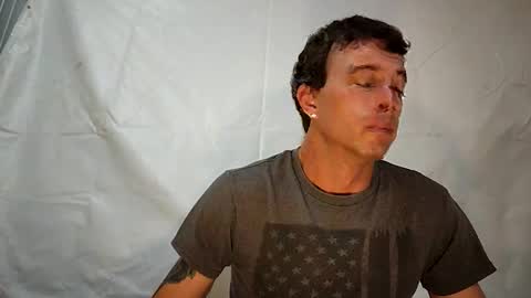 Inexperienced catfish online show from 04.29.26