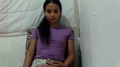 Snapshot of drk_rose chatting on 12.15.25 Angel online show from 12.15.25