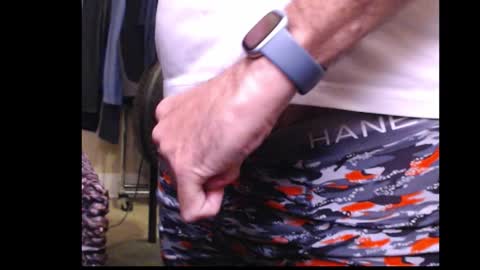 Hello Hope you enjoy what you see. I love attention in dirty talk and tips thickcock  edging precum dirtyTalk C2C online show from 11.17.25