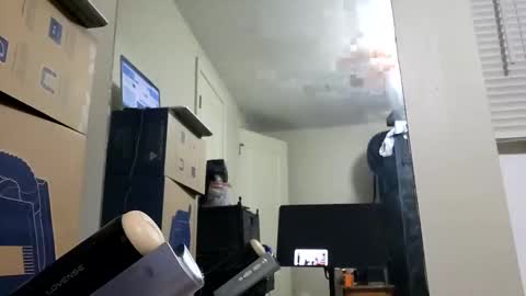 Snapshot of drmbigg chatting on 05.28.26 Hello Hope you enjoy what you see. I love attention in dirty talk and tips thickcock edging precum dirtyTalk C2C online show from 05.28.26