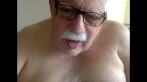 Snapshot of drnick069 chatting on 11.24.25 drnick069 online show from 11.24.25