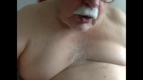 Snapshot of drnick069 chatting on 12.04.25 drnick069 online show from 12.04.25