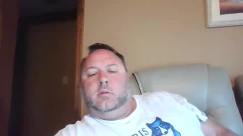 Snapshot of drow0909 chatting on 04.24.26 Drow online show from 04.24.26