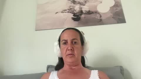 Snapshot of drresa chatting on 05.16.26 Dr. Resa online show from 05.16.26
